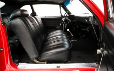 Chevrolet-Nova-1970-Cranberry-Red-Black-42