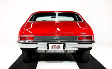 Chevrolet-Nova-1970-Cranberry-Red-Black-43