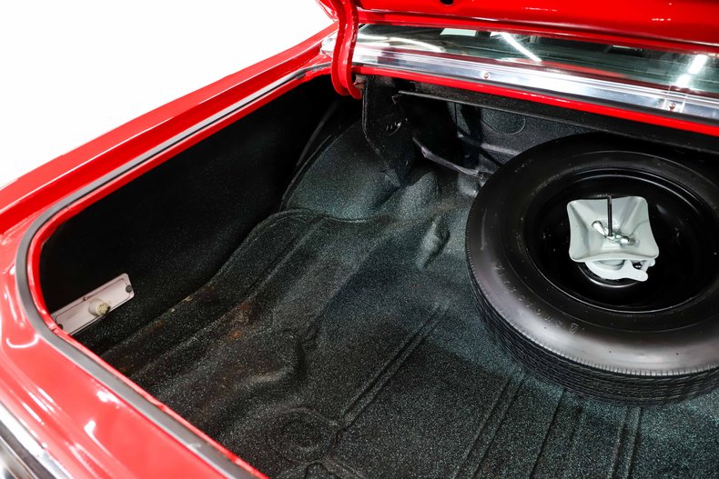 Chevrolet-Nova-1970-Cranberry-Red-Black-47