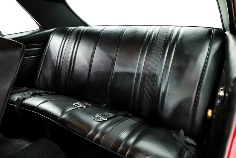 Chevrolet-Nova-1970-Cranberry-Red-Black-7