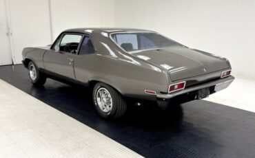 Chevrolet-Nova-1972-Charcoal-Gray-Black-1