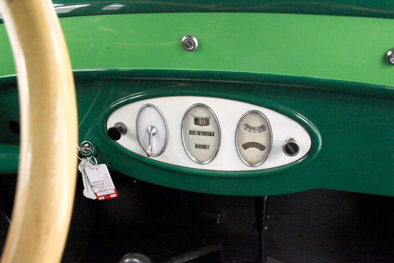 Chevrolet-Other-1928-Green-Black-12