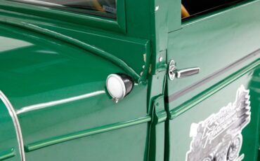 Chevrolet-Other-1928-Green-Black-20