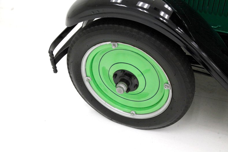 Chevrolet-Other-1928-Green-Black-24