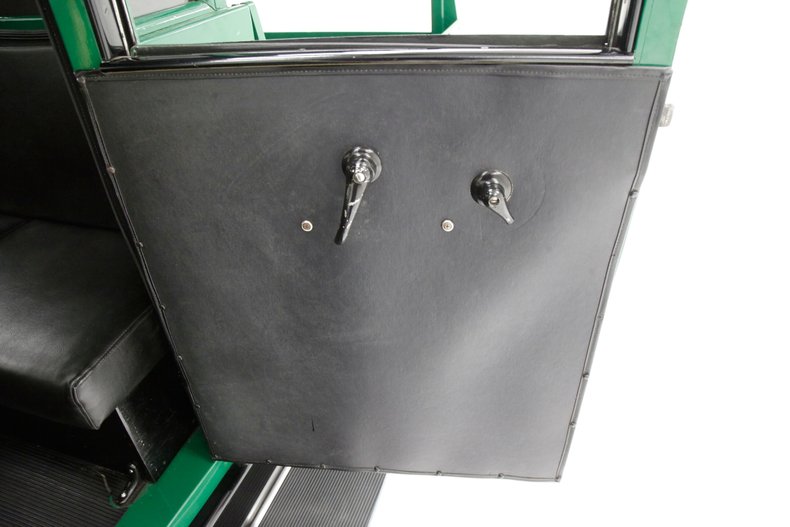 Chevrolet-Other-1928-Green-Black-33