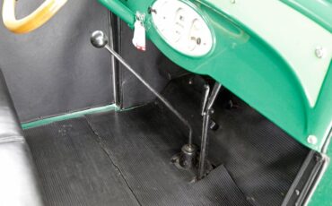 Chevrolet-Other-1928-Green-Black-40