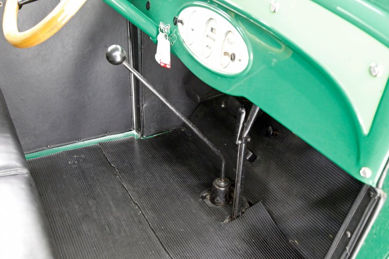 Chevrolet-Other-1928-Green-Black-40