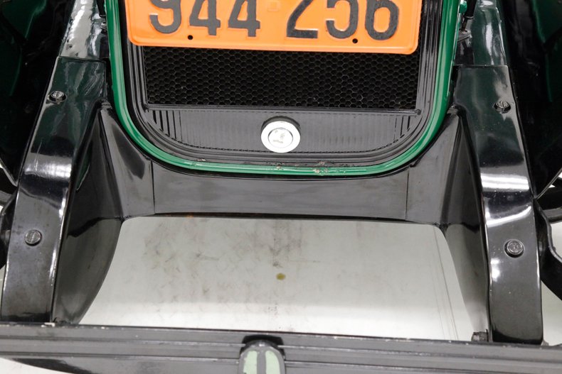 Chevrolet-Other-1928-Green-Black-41