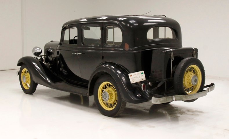 Chevrolet-Other-1933-Black-Brown-1