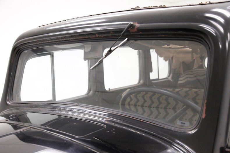 Chevrolet-Other-1933-Black-Brown-31