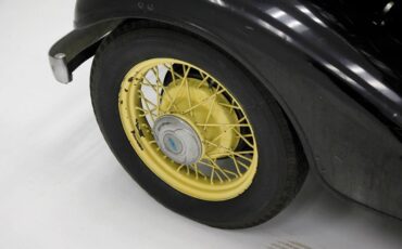 Chevrolet-Other-1933-Black-Brown-33