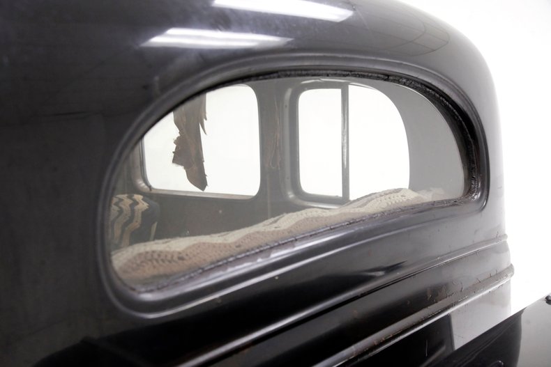 Chevrolet-Other-1933-Black-Brown-36