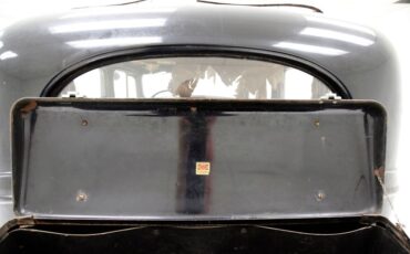 Chevrolet-Other-1933-Black-Brown-38