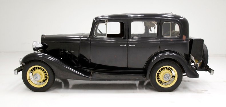 Chevrolet-Other-1933-Black-Brown