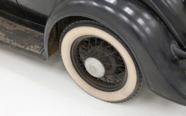 Chevrolet-Other-1933-Black-Tan-17