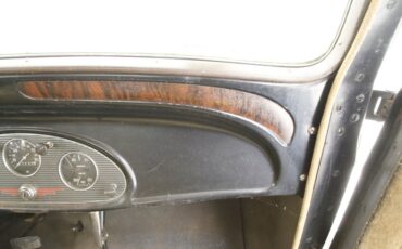 Chevrolet-Other-1933-Black-Tan-29