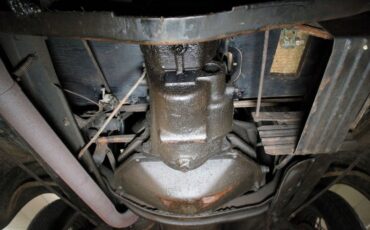 Chevrolet-Other-1933-Black-Tan-48