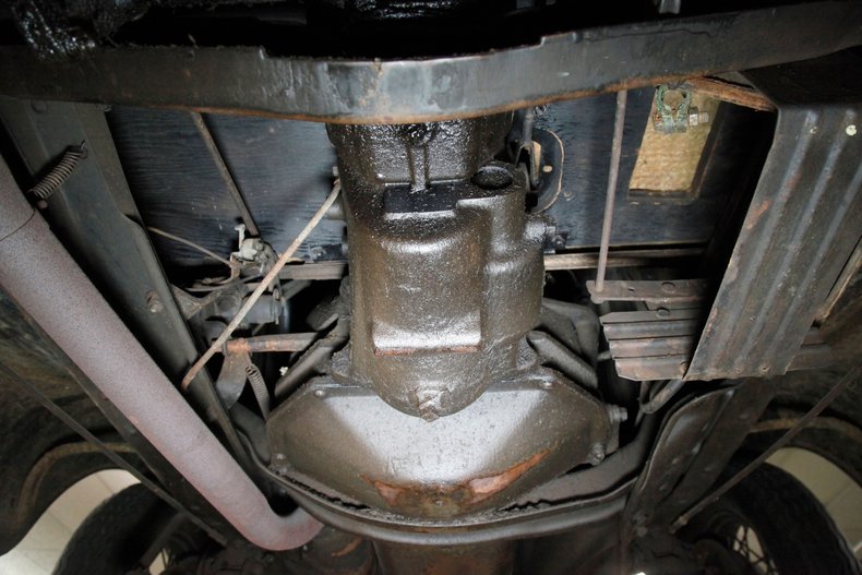 Chevrolet-Other-1933-Black-Tan-48