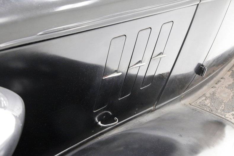 Chevrolet-Other-1933-Black-Tan-5