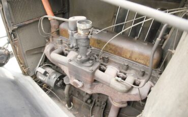 Chevrolet-Other-1933-Black-Tan-8