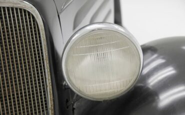 Chevrolet-Other-1935-Black-Pale-Green-25