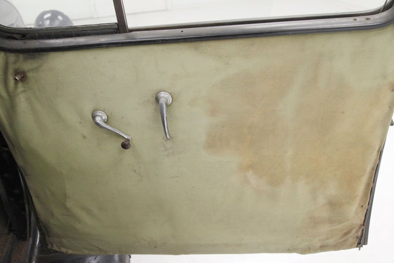 Chevrolet-Other-1935-Black-Pale-Green-31