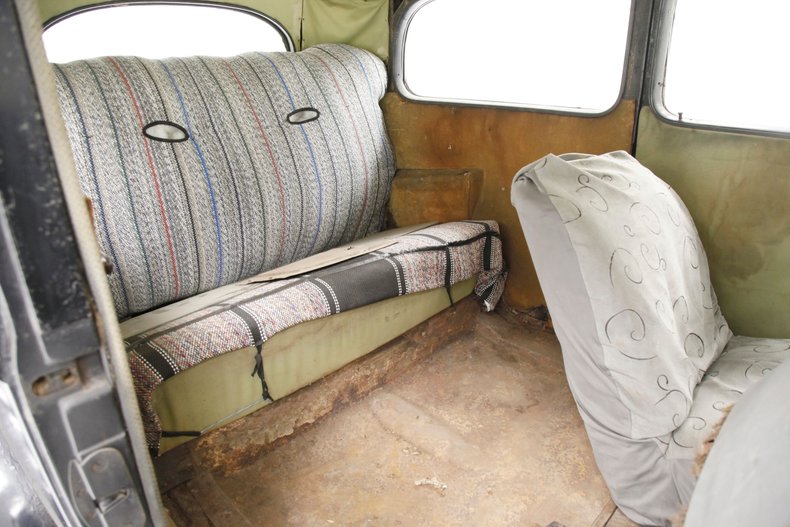 Chevrolet-Other-1935-Black-Pale-Green-41