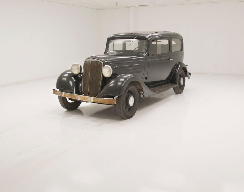Chevrolet-Other-1935-Black-Pale-Green