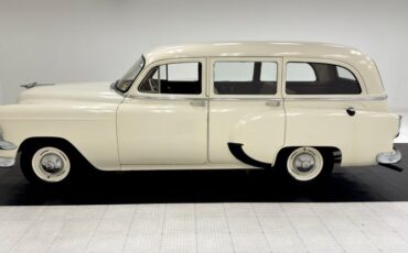 Chevrolet-Other-1954-Shoreline-Beige-Maroon-1