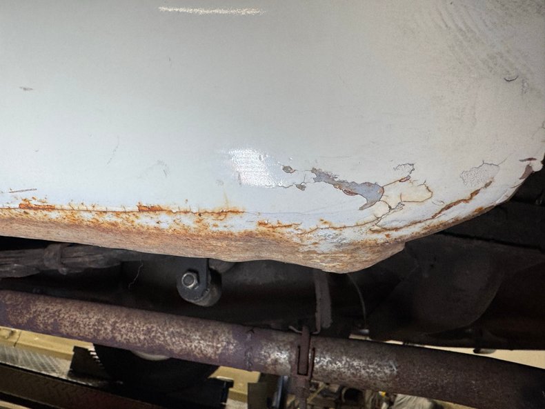 Chevrolet-Other-1954-Shoreline-Beige-Maroon-23