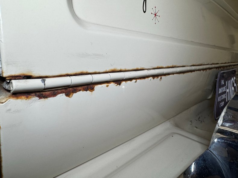 Chevrolet-Other-1954-Shoreline-Beige-Maroon-24