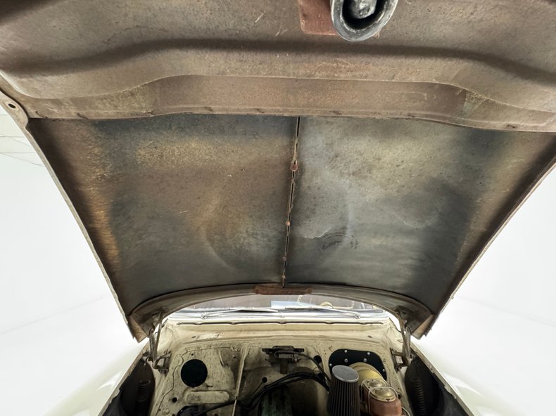 Chevrolet-Other-1954-Shoreline-Beige-Maroon-25