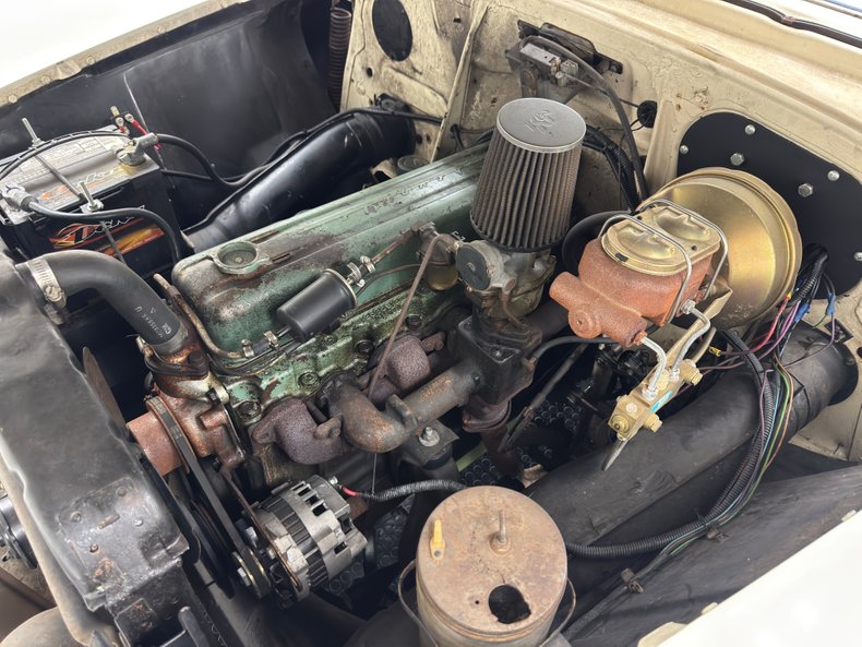 Chevrolet-Other-1954-Shoreline-Beige-Maroon-28