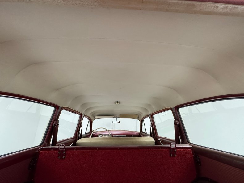 Chevrolet-Other-1954-Shoreline-Beige-Maroon-32