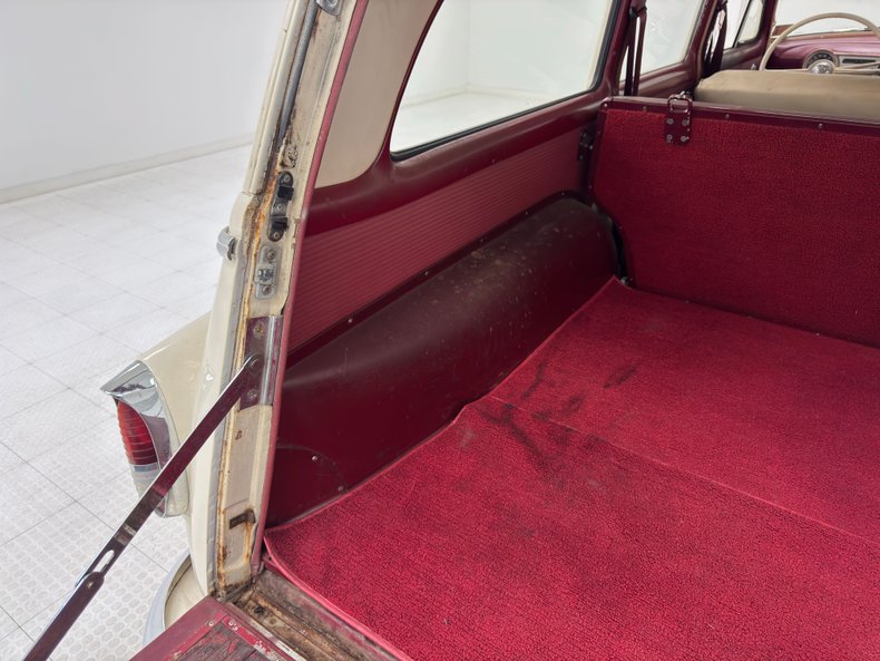 Chevrolet-Other-1954-Shoreline-Beige-Maroon-33