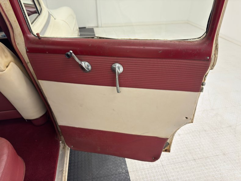 Chevrolet-Other-1954-Shoreline-Beige-Maroon-36