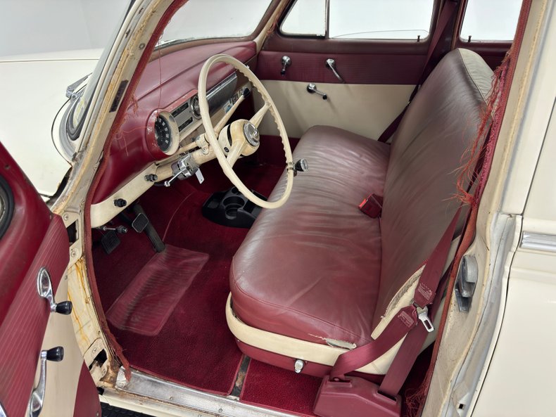 Chevrolet-Other-1954-Shoreline-Beige-Maroon-39