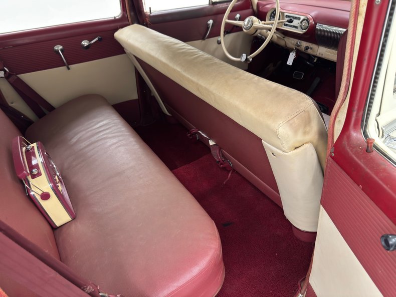 Chevrolet-Other-1954-Shoreline-Beige-Maroon-45