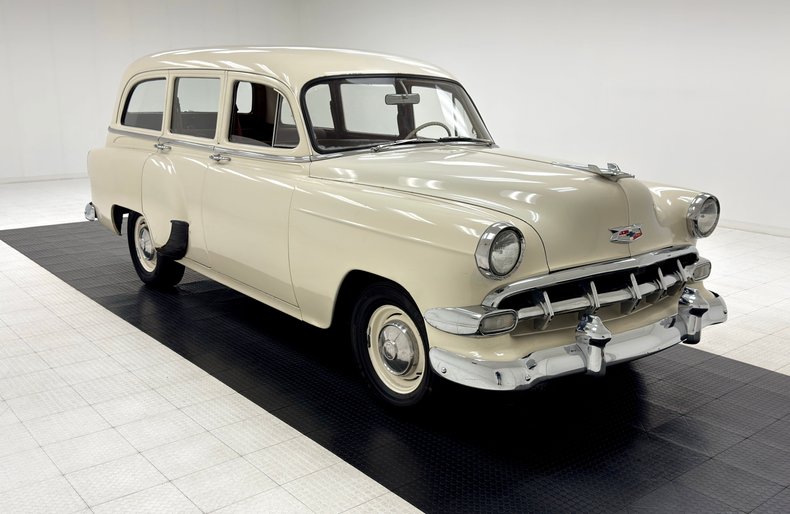 Chevrolet-Other-1954-Shoreline-Beige-Maroon-6