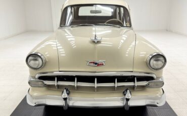 Chevrolet-Other-1954-Shoreline-Beige-Maroon-7