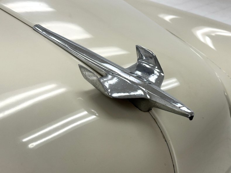 Chevrolet-Other-1954-Shoreline-Beige-Maroon-8