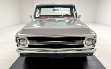 Chevrolet-Other-1969-Silver-Metallic-Red-10