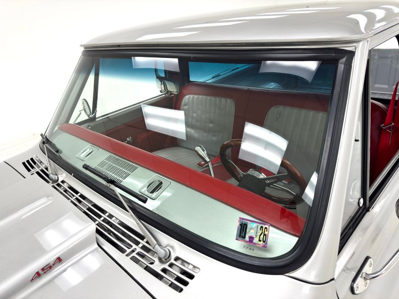 Chevrolet-Other-1969-Silver-Metallic-Red-15