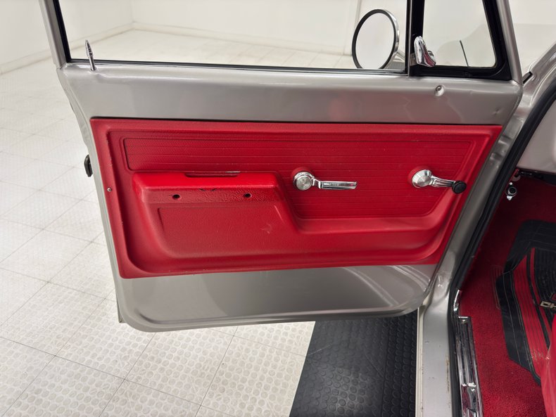 Chevrolet-Other-1969-Silver-Metallic-Red-29