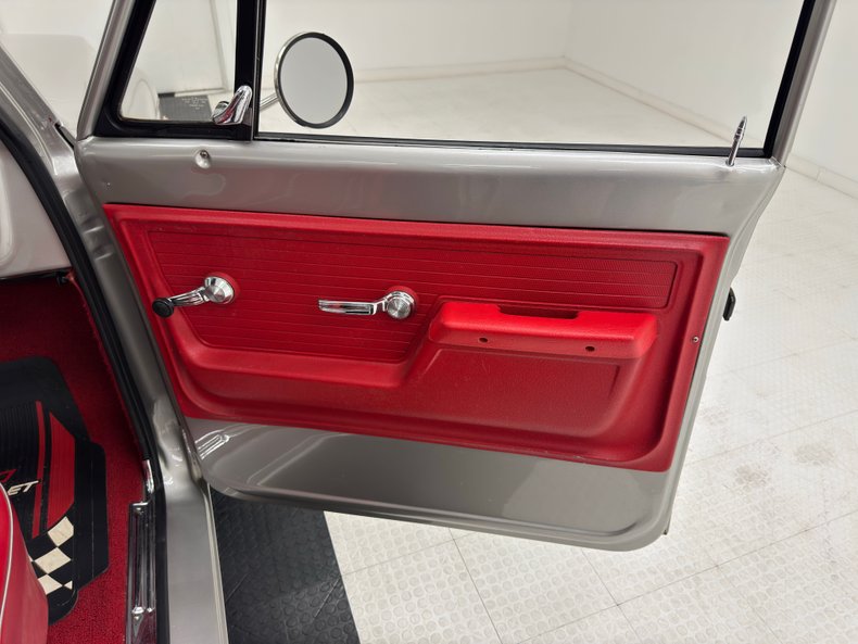 Chevrolet-Other-1969-Silver-Metallic-Red-30