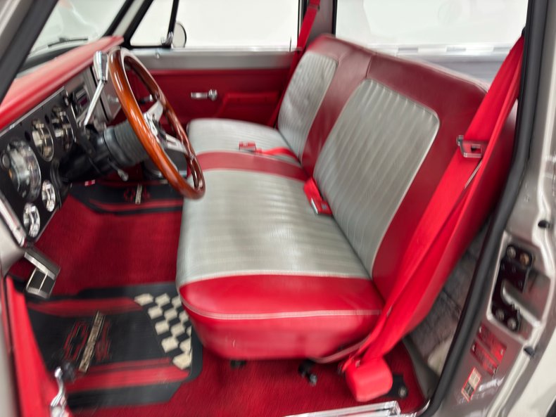 Chevrolet-Other-1969-Silver-Metallic-Red-31