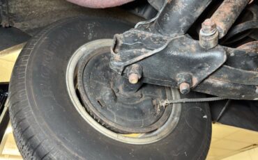 Chevrolet-Other-1969-Silver-Metallic-Red-39