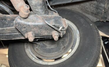 Chevrolet-Other-1969-Silver-Metallic-Red-40