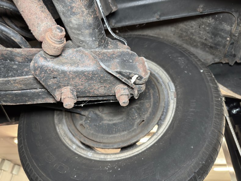 Chevrolet-Other-1969-Silver-Metallic-Red-40