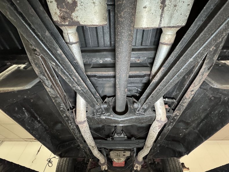 Chevrolet-Other-1969-Silver-Metallic-Red-42